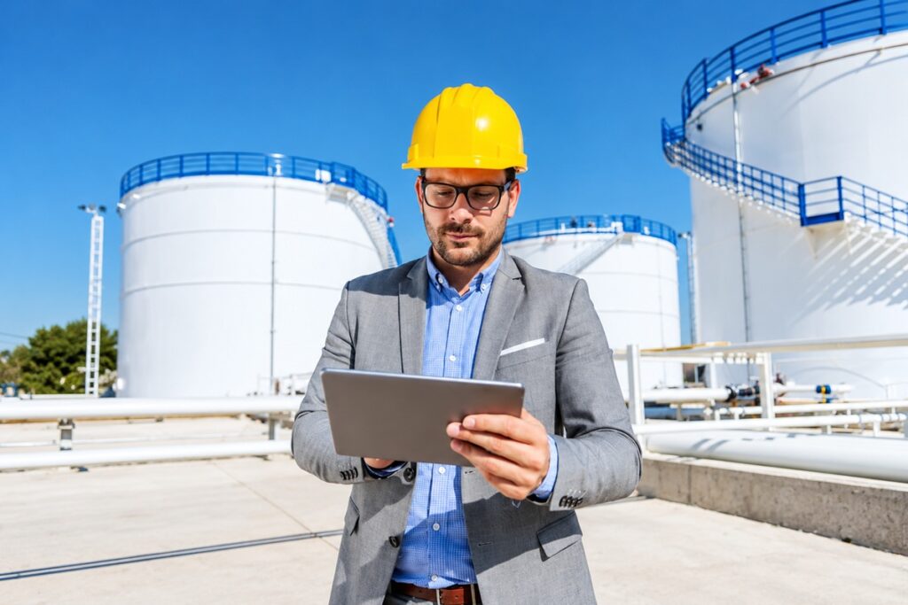 Petroleum Facility Maintenance in Canada A Practical Guide